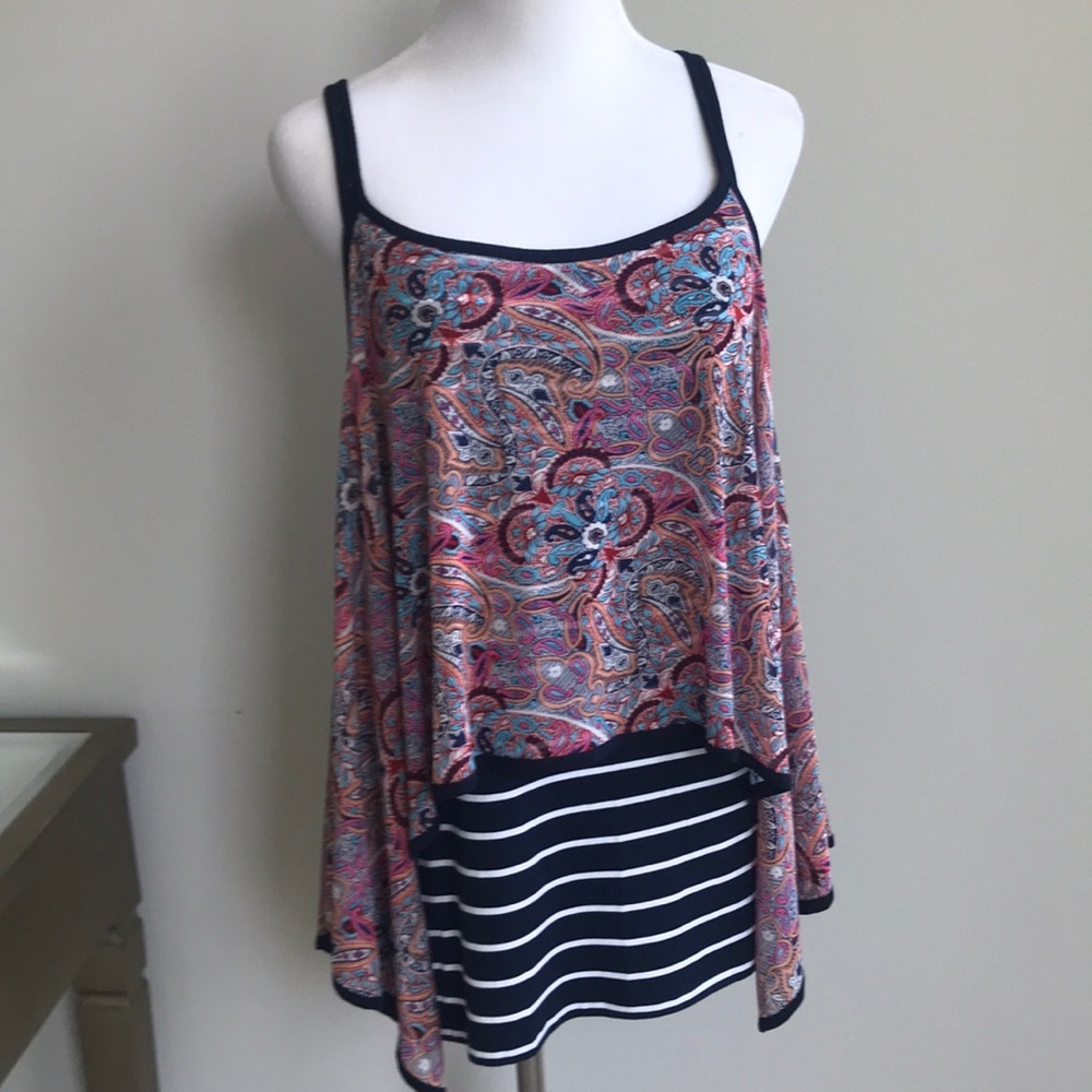 Tunic cold shoulder sz M NWT